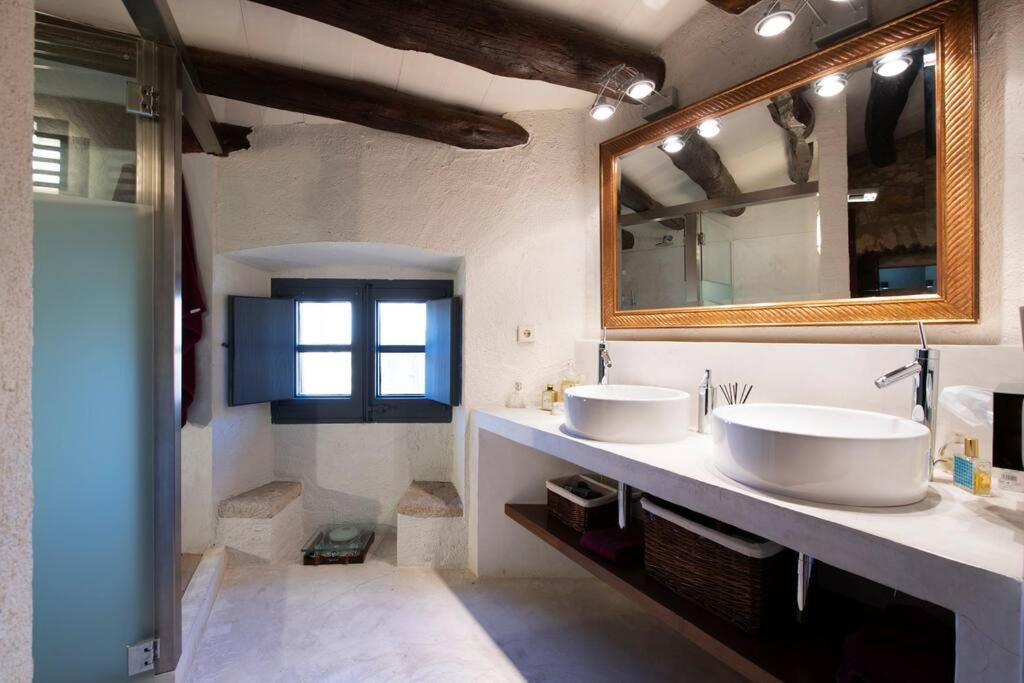 Casa Rufina, Exclusive & Charming Stone House In Costa Brava Villa Pals Buitenkant foto